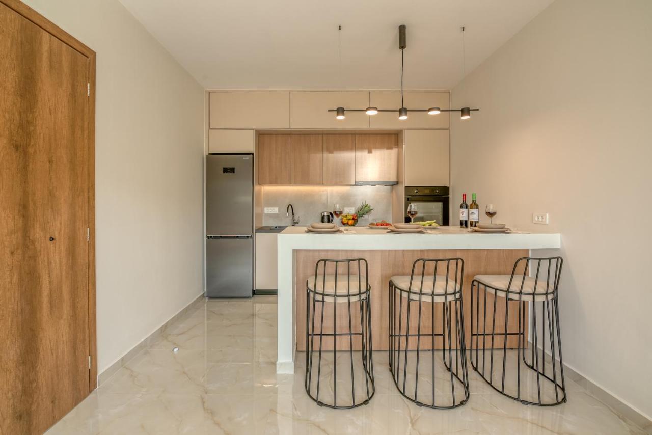 Villenia Luxury Apartments 키사모스 외부 사진