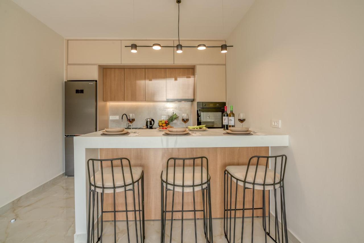 Villenia Luxury Apartments 키사모스 외부 사진