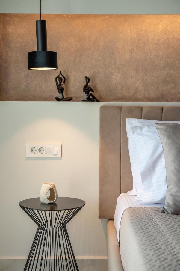 Villenia Luxury Apartments 키사모스 외부 사진